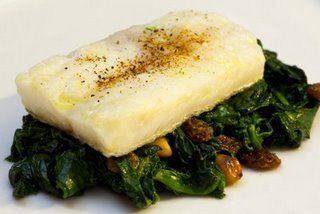 Bacalao con Espinaca<br>Codfish with Spinach