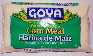 Dulces Tipicos Goya Harina de Maiz Extra Fina  Puerto Rico