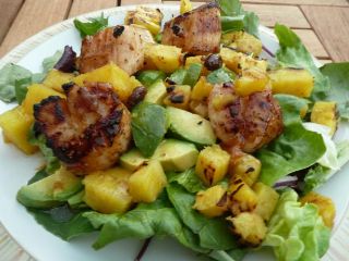 Caribbean Grilled Scallop Salad