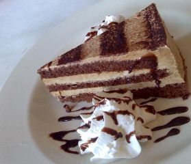 Cake<br>Cappuccino